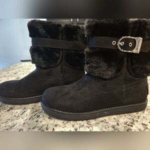 NWT G by Guess Womens Aussie Closed Toe Ankle Cold Weather Boots, Black, SIZE 9